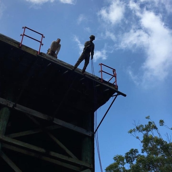 Meet your Posher, Travis - Picture 1 of 1